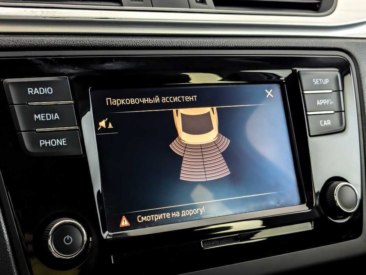Skoda Rapid с пробегом — 2018 год. Фото: #20