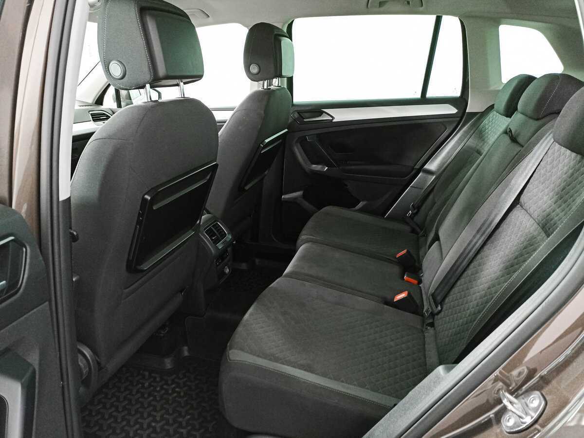 Volkswagen Tiguan с пробегом — 2017 год. Фото: #9