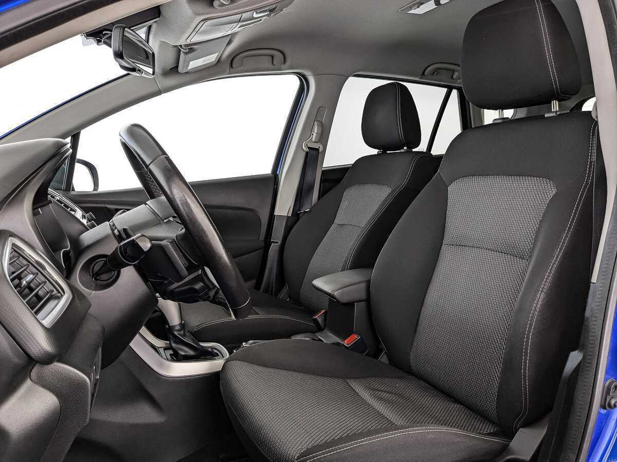 Suzuki SX4 с пробегом — 2014 год. Фото: #15