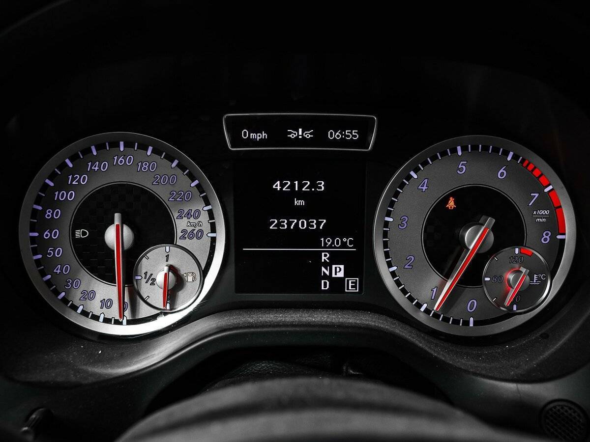 Mercedes-Benz A-Класс с пробегом — 2013 год. Фото: #9