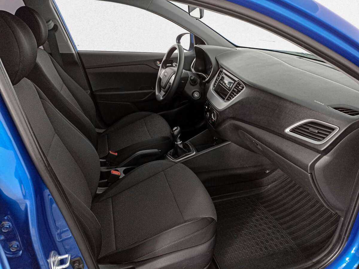 Hyundai Solaris с пробегом — 2018 год. Фото: #10