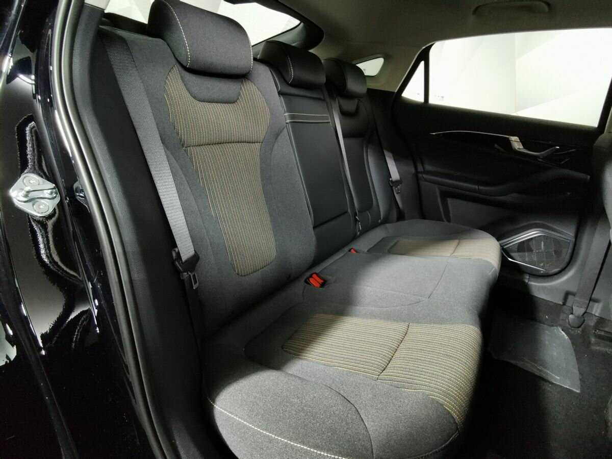 FAW Bestune B70 с пробегом — 2023 год. Фото: #11