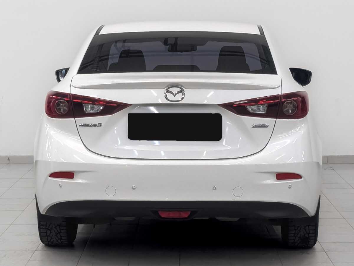 Mazda 3 с пробегом — 2014 год. Фото: #5