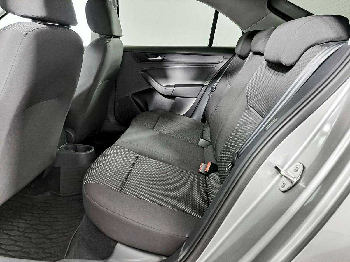 Volkswagen Polo с пробегом — 2020 год. Фото: #11