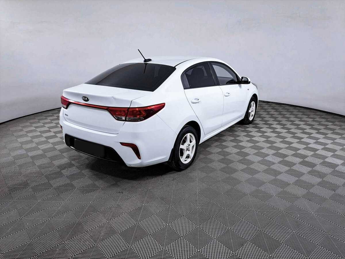 Kia Rio с пробегом — 2018 год. Фото: #4