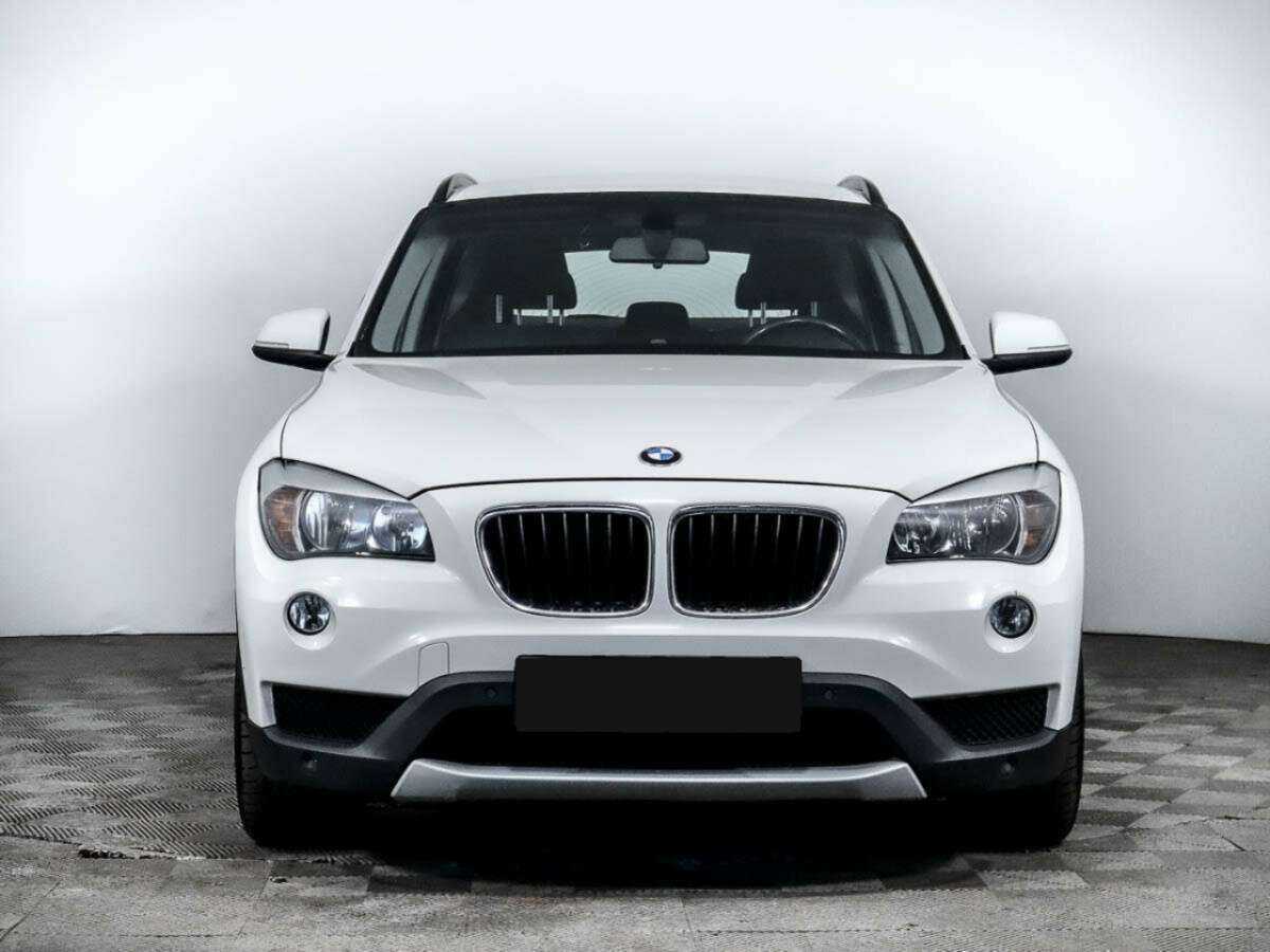 BMW X1 с пробегом — 2013 год. Фото: #1