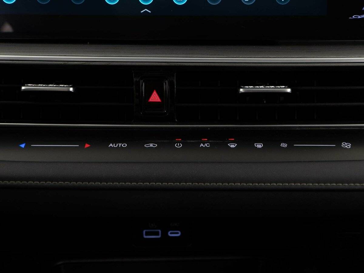 Chery Arrizo 8 с пробегом — 2023 год. Фото: #17