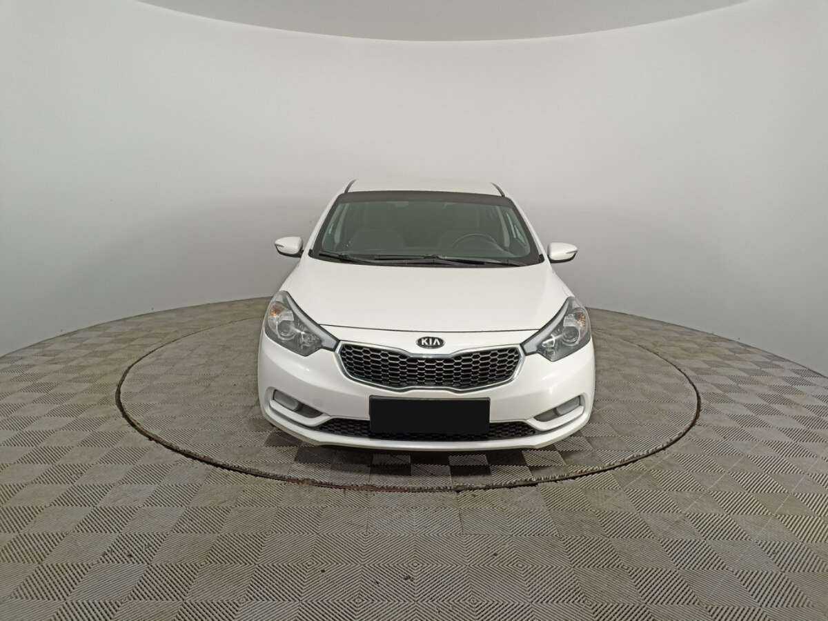 Kia Cerato с пробегом — 2016 год. Фото: #1