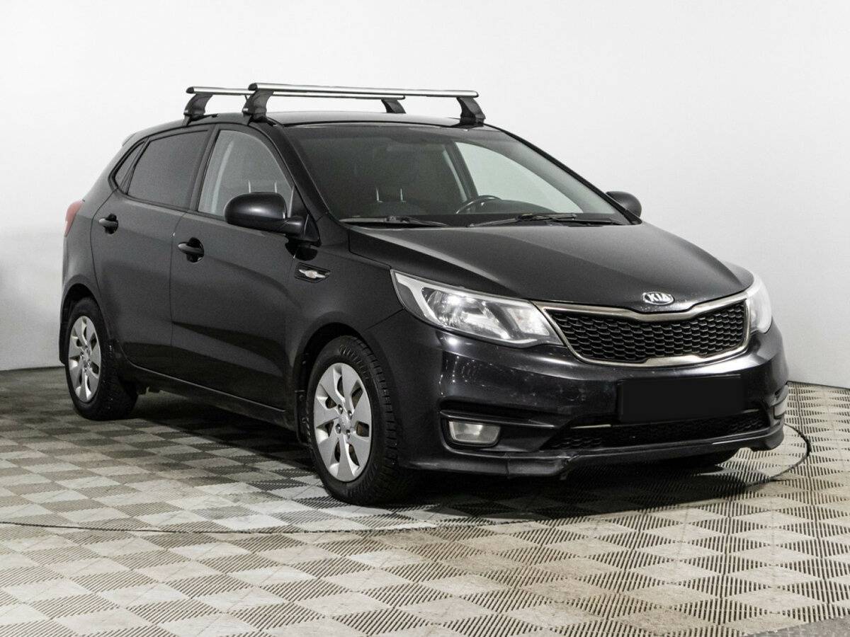 Kia Rio с пробегом — 2015 год. Фото: #2