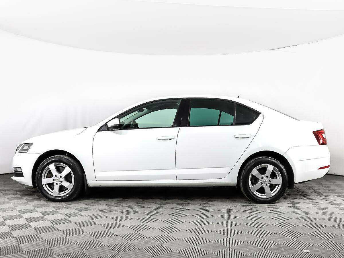 Skoda Octavia с пробегом — 2018 год. Фото: #7