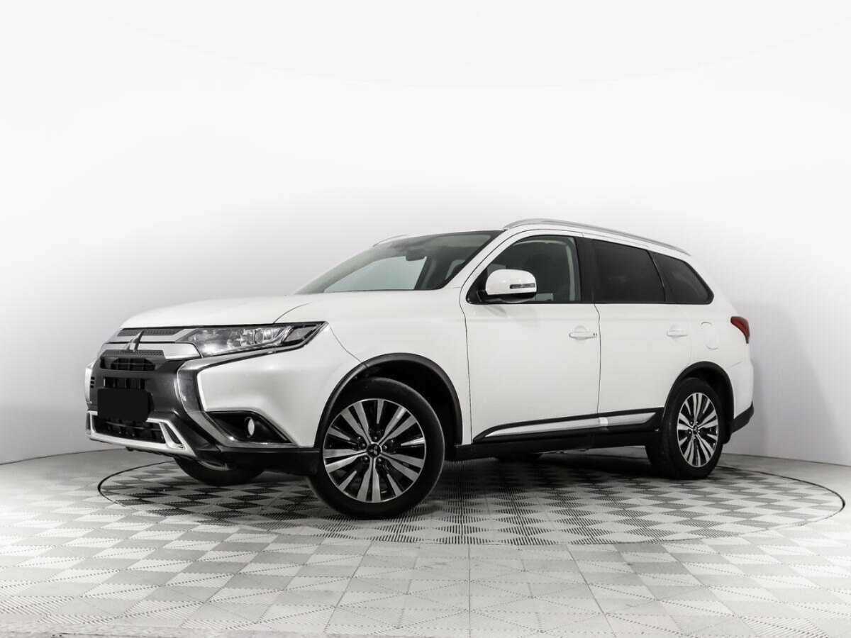 Mitsubishi Outlander с пробегом — 2020 год. Посмотреть фото