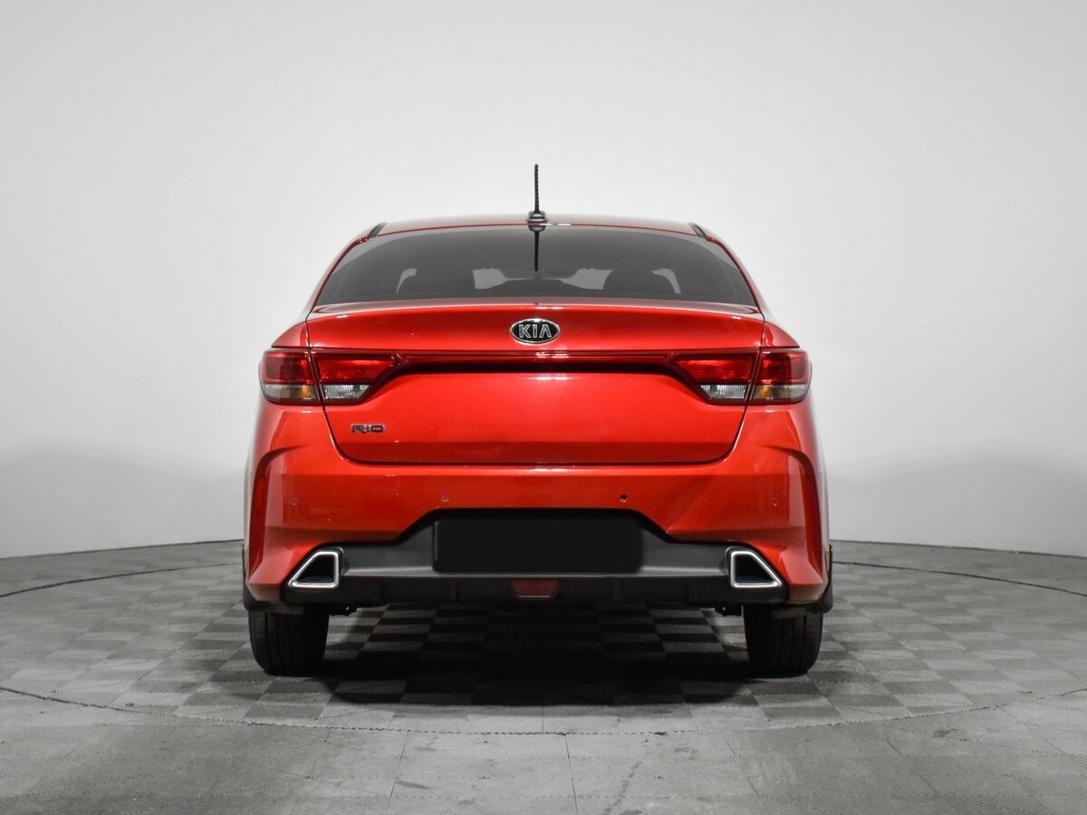 Kia Rio с пробегом — 2021 год. Фото: #5