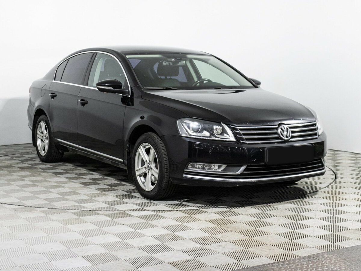 Volkswagen Passat с пробегом — 2012 год. Фото: #2