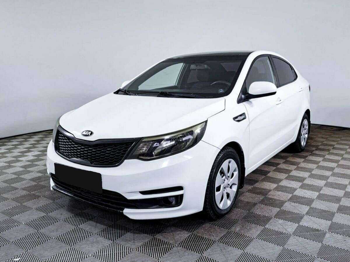 Kia Rio с пробегом — 2015 год. Фото: #0