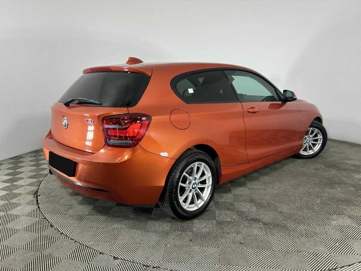 BMW 1 серии с пробегом — 2013 год. Фото: #5