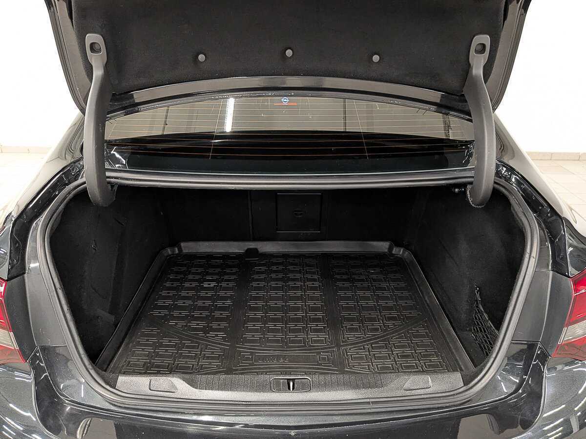 Opel Astra с пробегом — 2014 год. Фото: #9