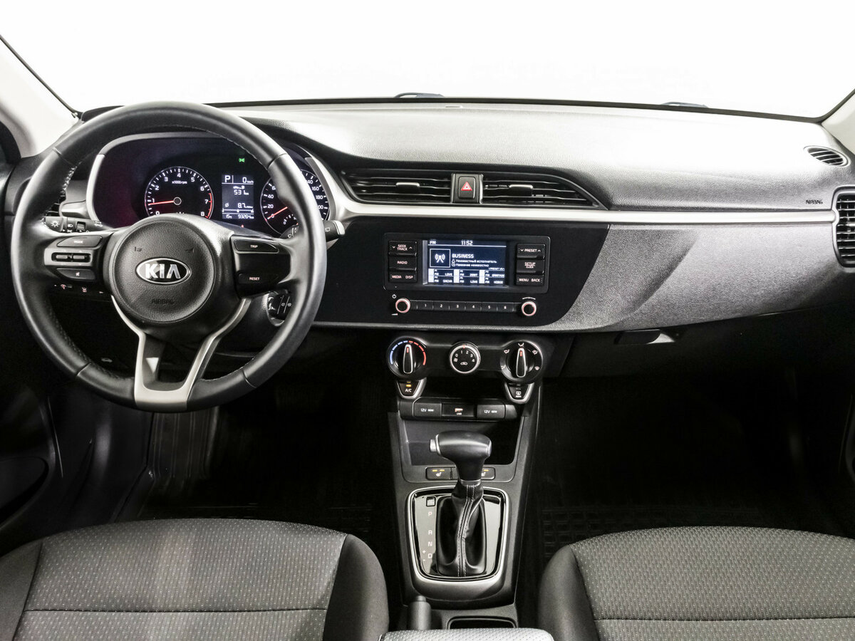 Kia Rio с пробегом — 2020 год. Фото: #11
