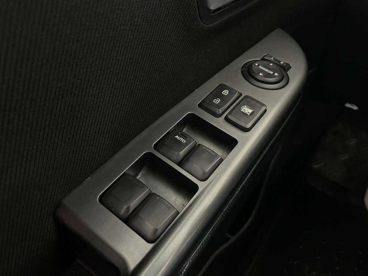 Kia Rio с пробегом — 2013 год. Фото: #14