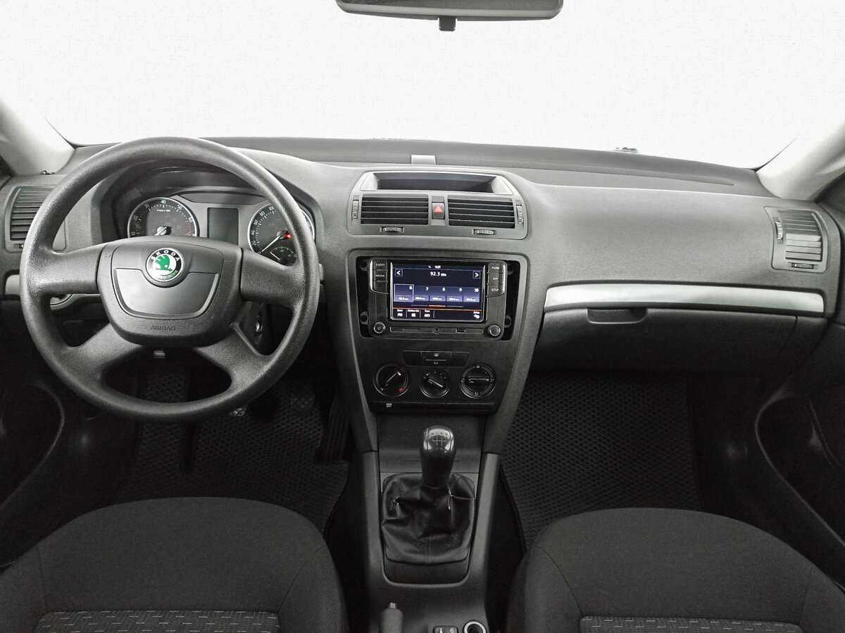 Skoda Octavia с пробегом — 2012 год. Фото: #9