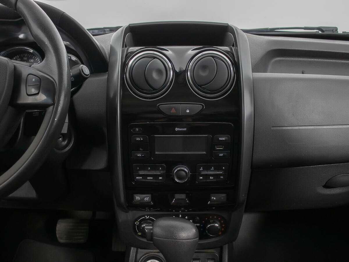 Renault Duster с пробегом — 2017 год. Фото: #13