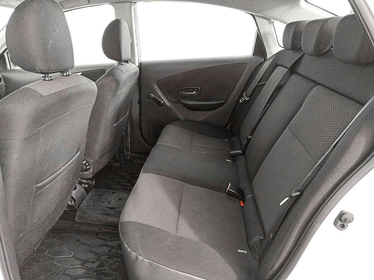 Nissan Almera с пробегом — 2018 год. Фото: #9