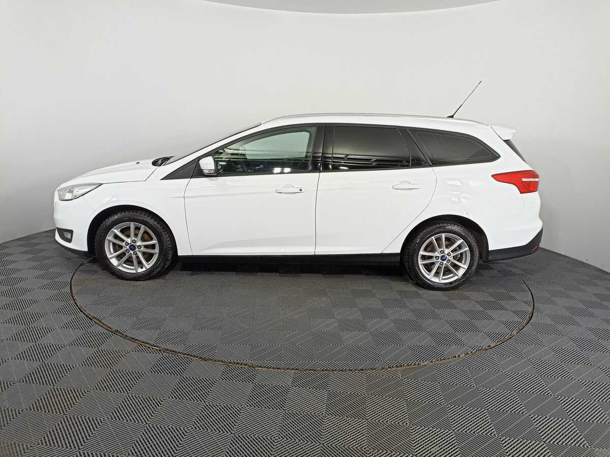 Ford Focus с пробегом — 2015 год. Фото: #7