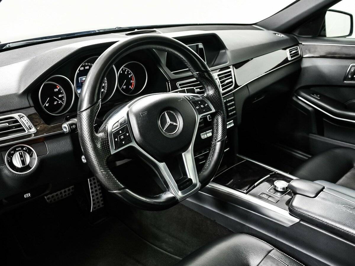 Mercedes-Benz E-Класс с пробегом — 2014 год. Фото: #12