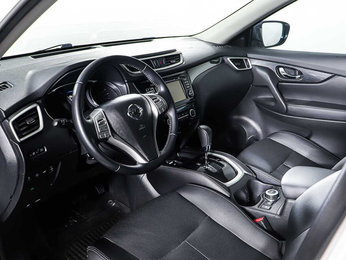Nissan X-Trail с пробегом — 2015 год. Фото: #12