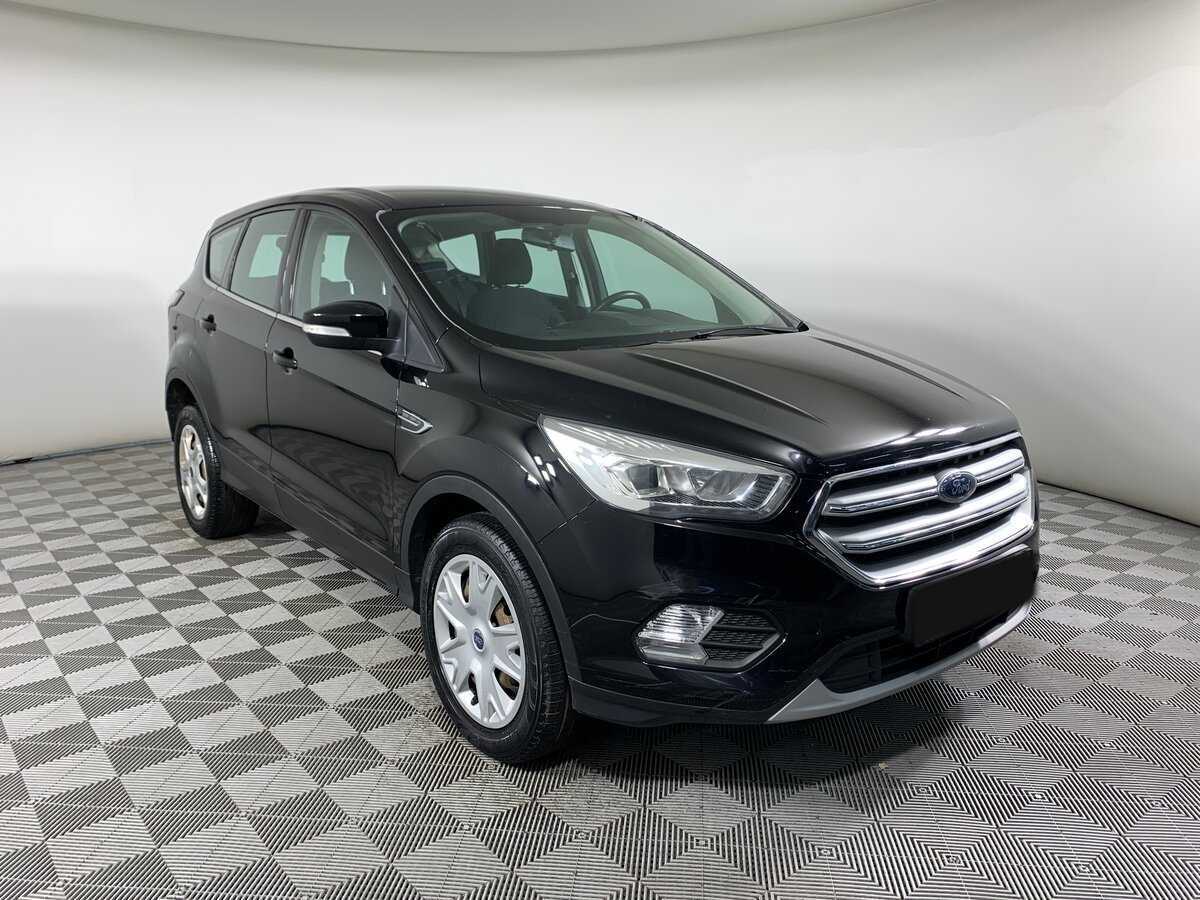 Ford Kuga с пробегом — 2019 год. Фото: #2