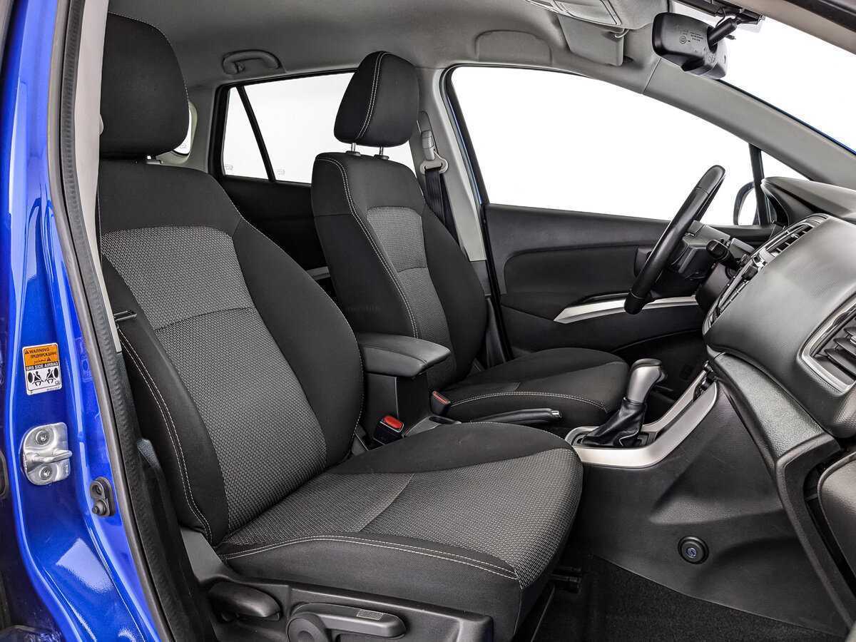 Suzuki SX4 с пробегом — 2014 год. Фото: #19