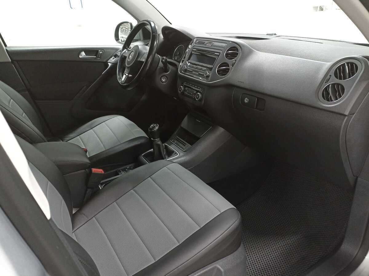 Volkswagen Tiguan с пробегом — 2012 год. Фото: #10