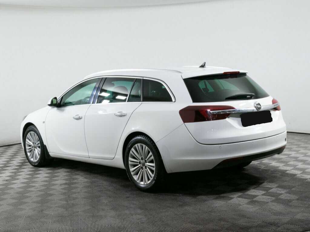 Opel Insignia с пробегом — 2014 год. Фото: #4