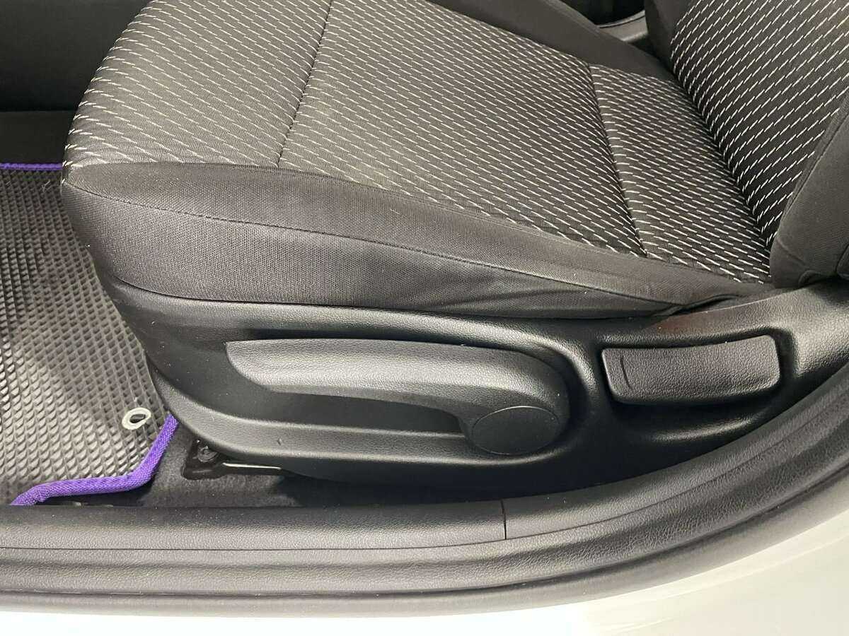 Kia Rio с пробегом — 2018 год. Фото: #9