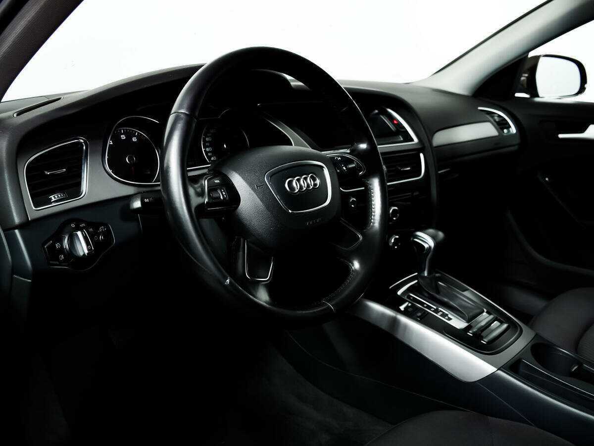 Audi A4 с пробегом — 2013 год. Фото: #11