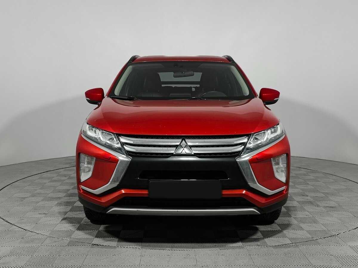 Mitsubishi Eclipse Cross с пробегом — 2018 год. Фото: #1