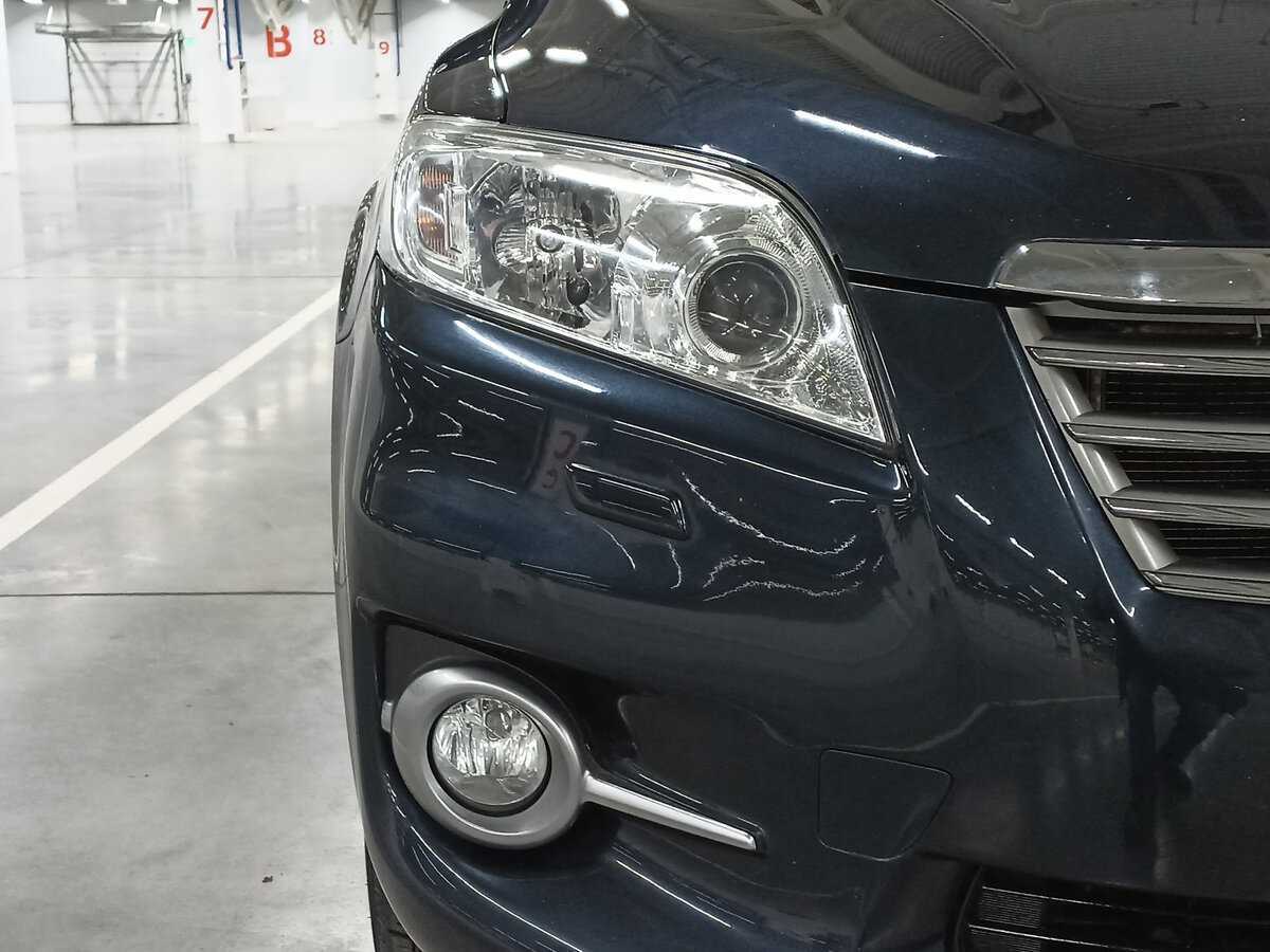 Toyota RAV4 с пробегом — 2012 год. Фото: #16