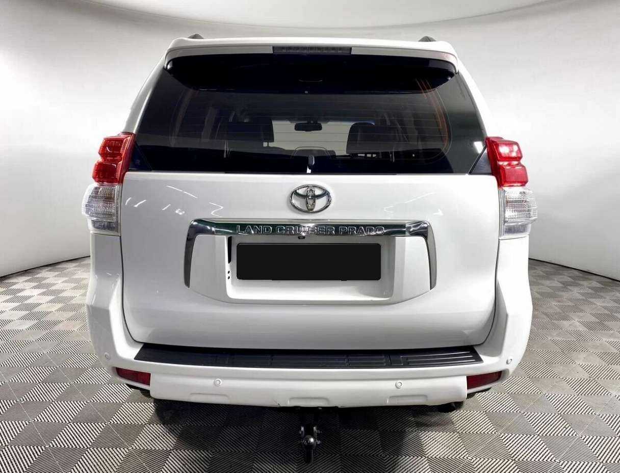 Toyota Land Cruiser Prado с пробегом — 2013 год. Фото: #5