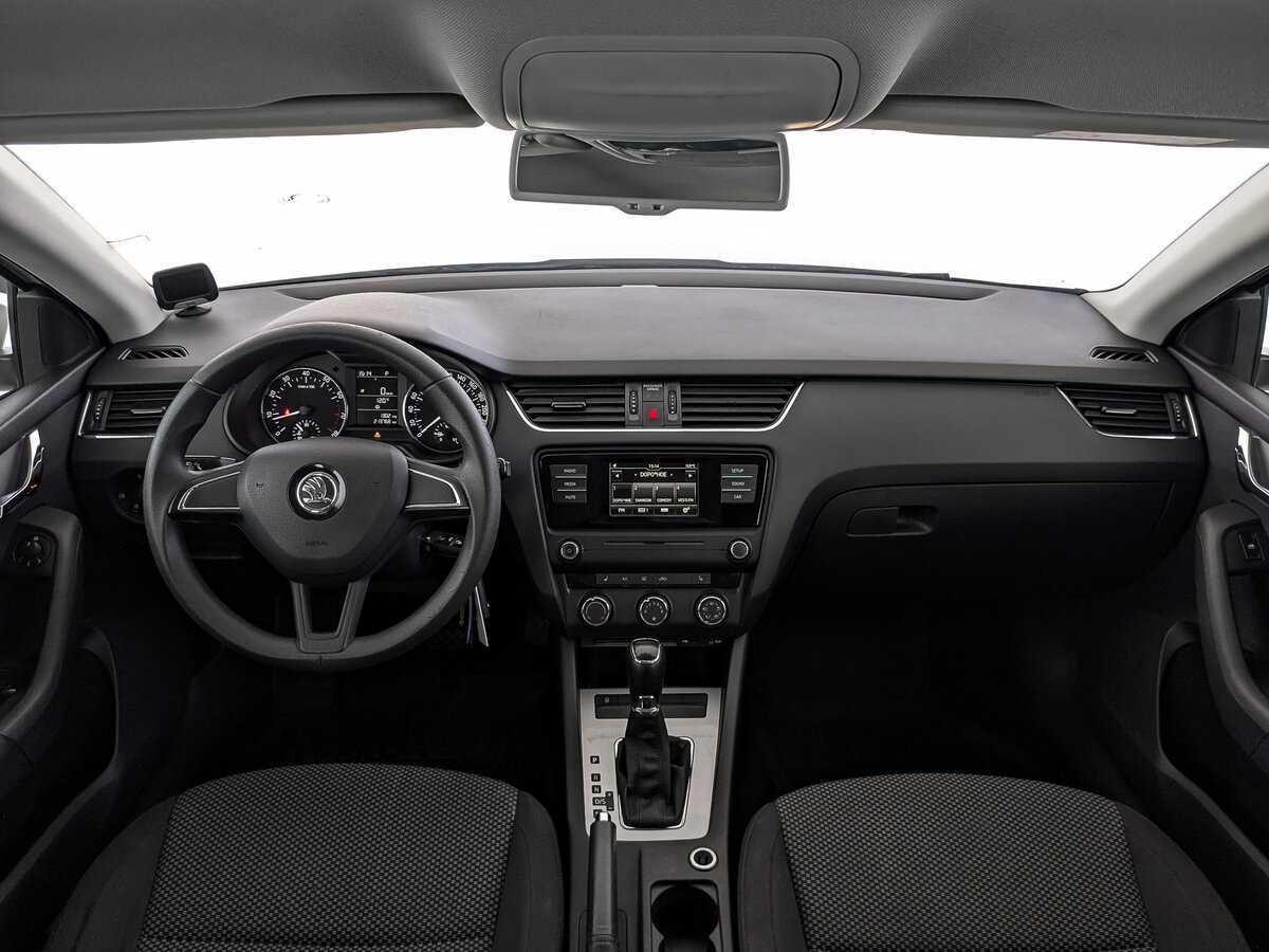 Skoda Octavia с пробегом — 2016 год. Фото: #13