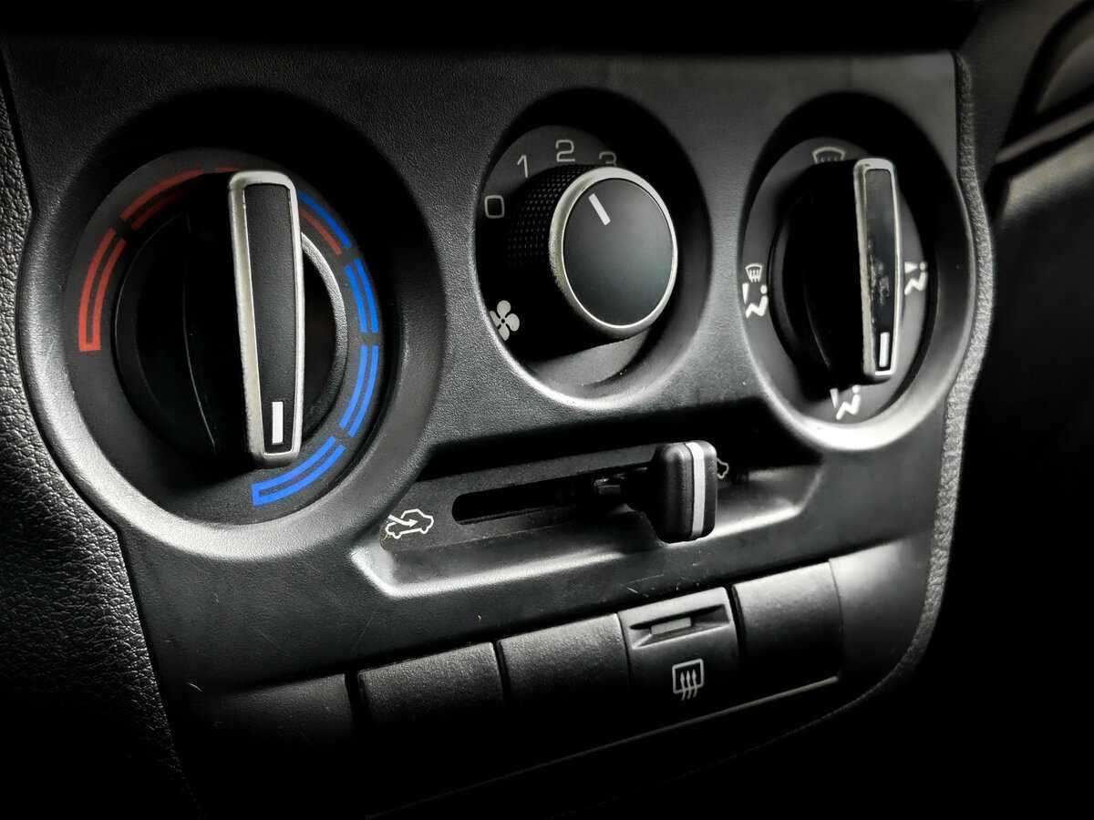 Lada (ВАЗ) Granta с пробегом — 2018 год. Фото: #20