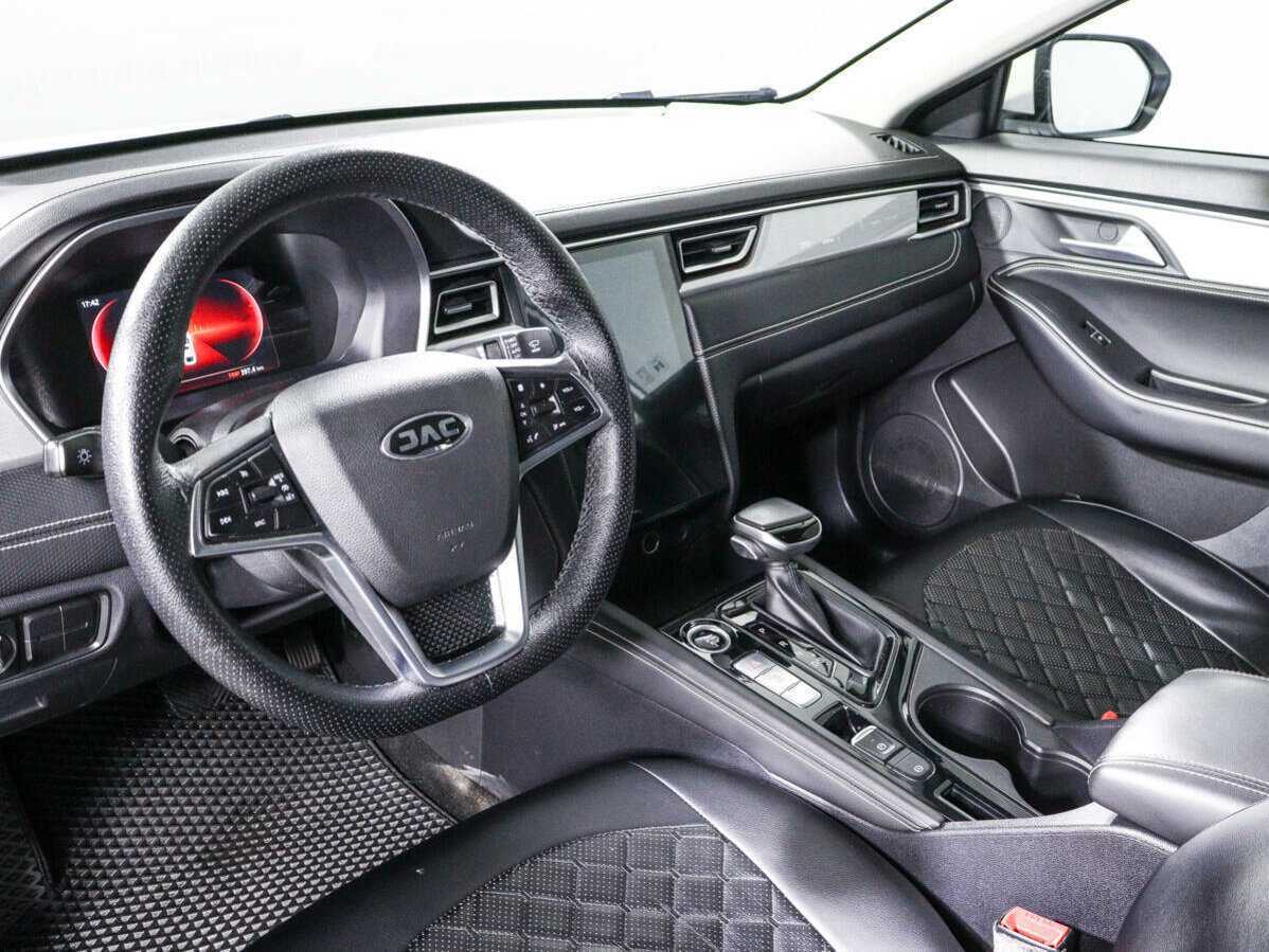 JAC J7 с пробегом — 2023 год. Фото: #11