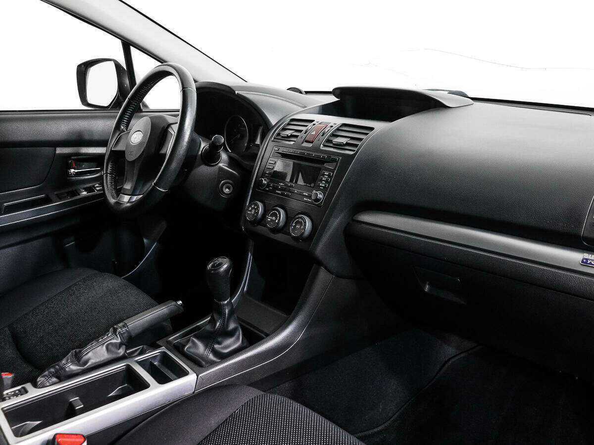 Subaru Impreza с пробегом — 2012 год. Фото: #10