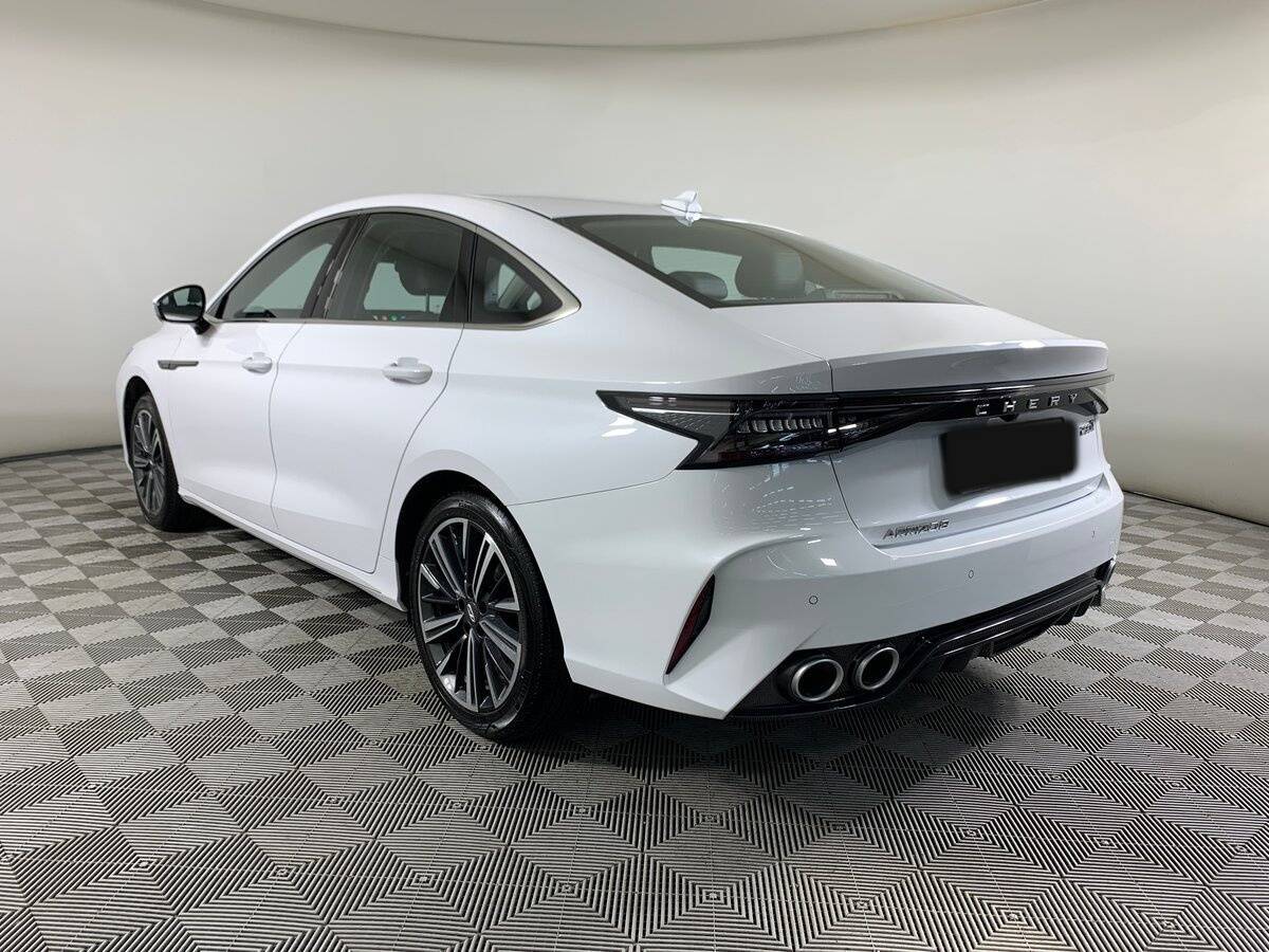 Chery Arrizo 8 с пробегом — 2023 год. Фото: #6