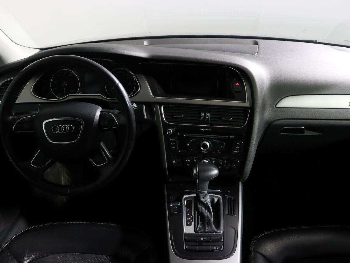 Audi A4 с пробегом — 2012 год. Фото: #11