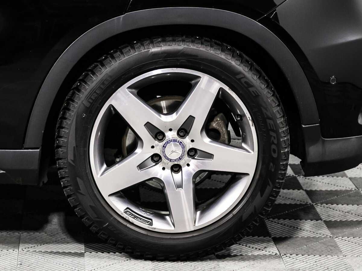 Mercedes-Benz GLA с пробегом — 2015 год. Фото: #14