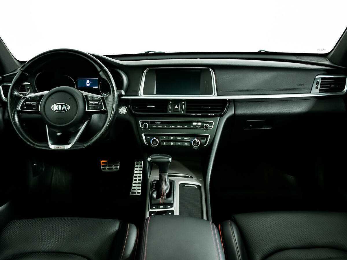 Kia Optima с пробегом — 2018 год. Фото: #10