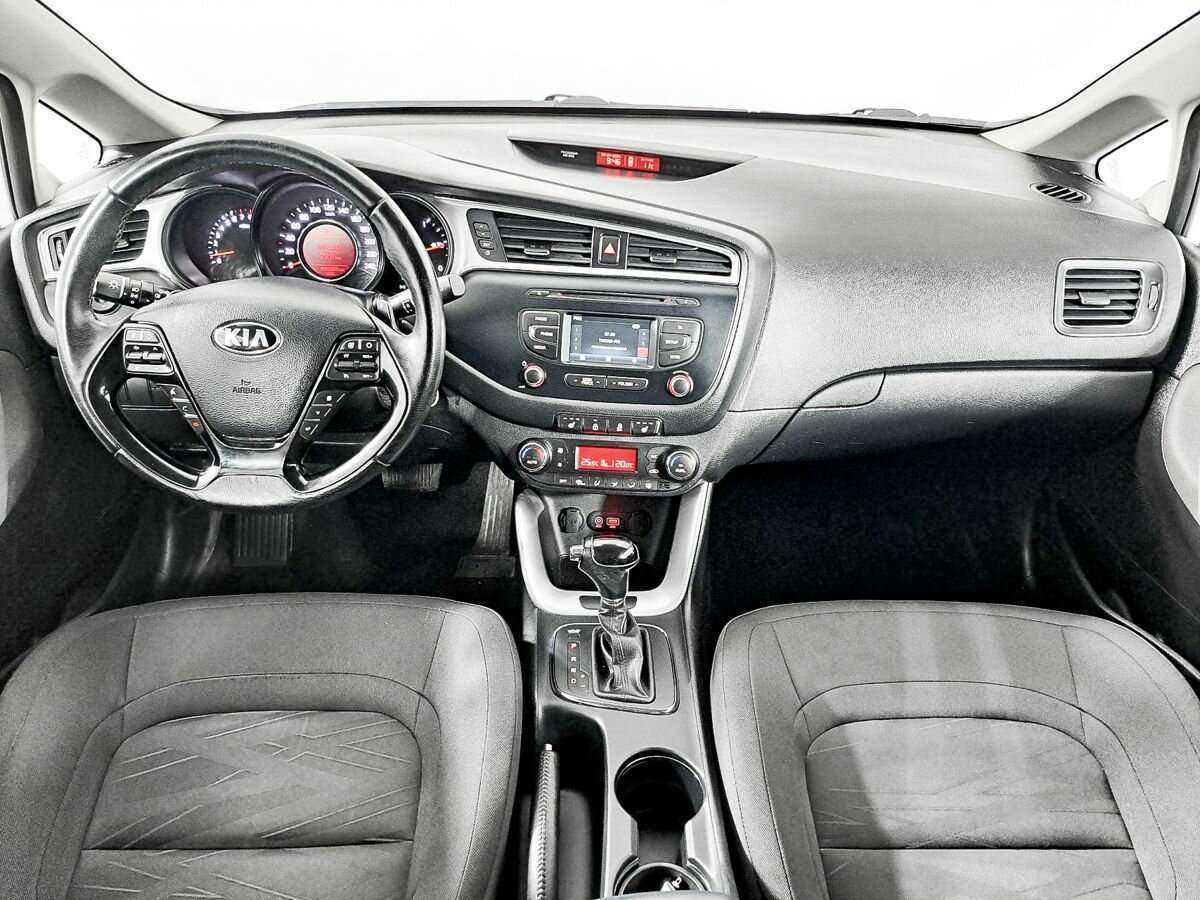 Kia Ceed с пробегом — 2018 год. Фото: #10