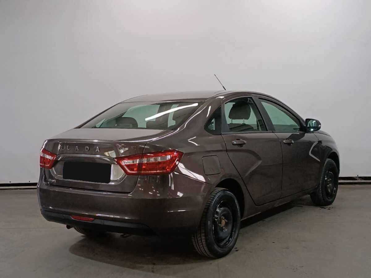 Lada (ВАЗ) Vesta с пробегом — 2019 год. Фото: #4