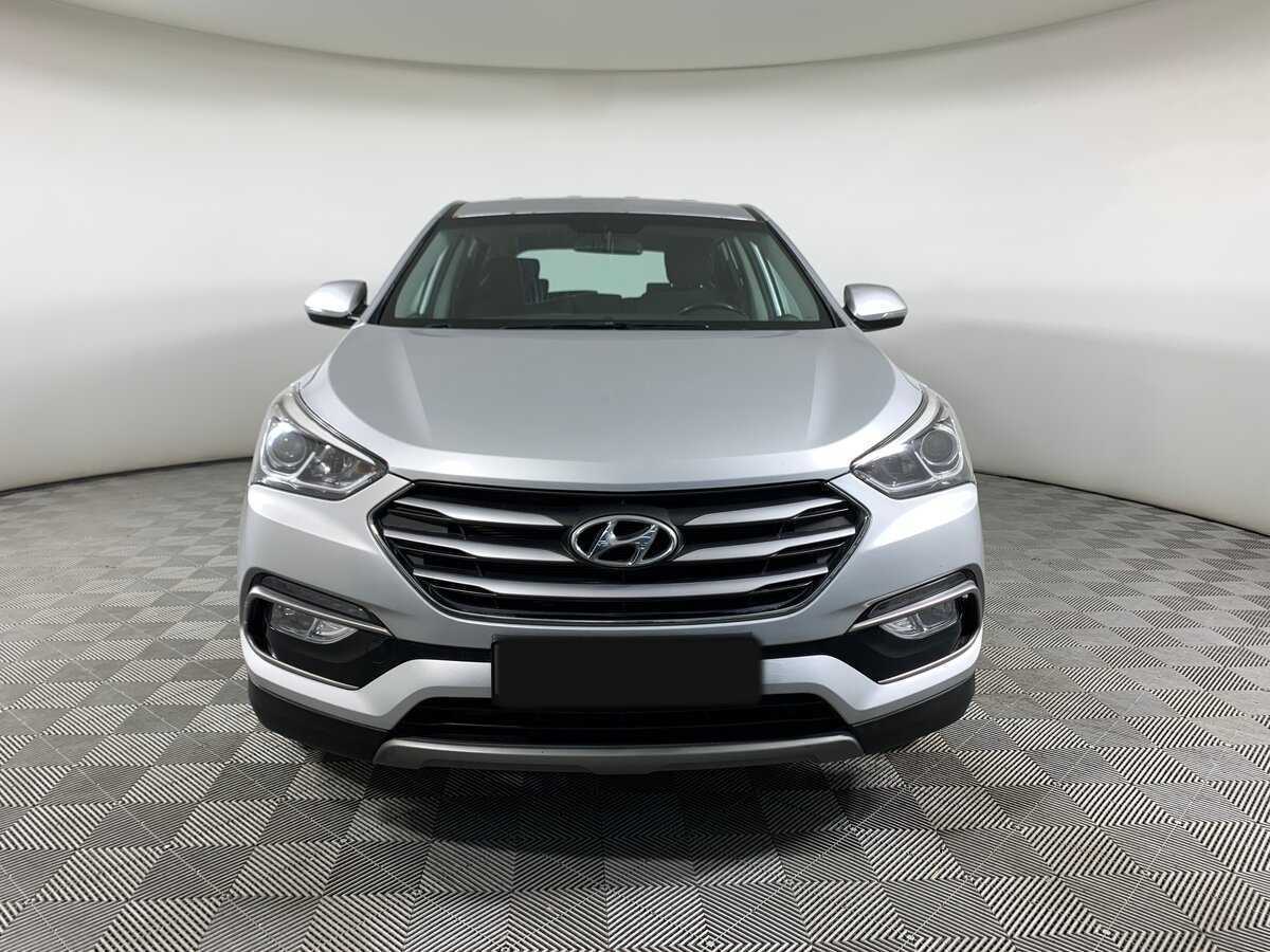 Hyundai Santa Fe с пробегом — 2017 год. Фото: #1