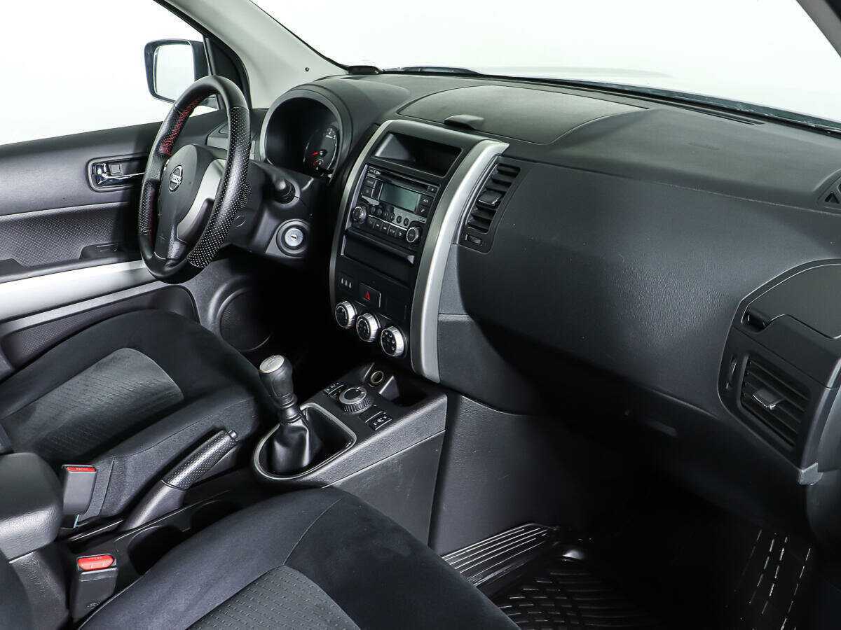 Nissan X-Trail с пробегом — 2013 год. Фото: #7