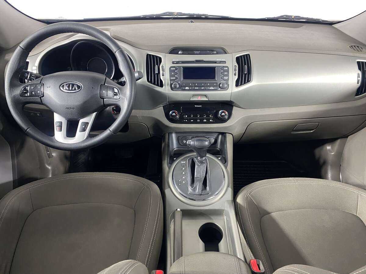 Kia Sportage с пробегом — 2012 год. Фото: #8